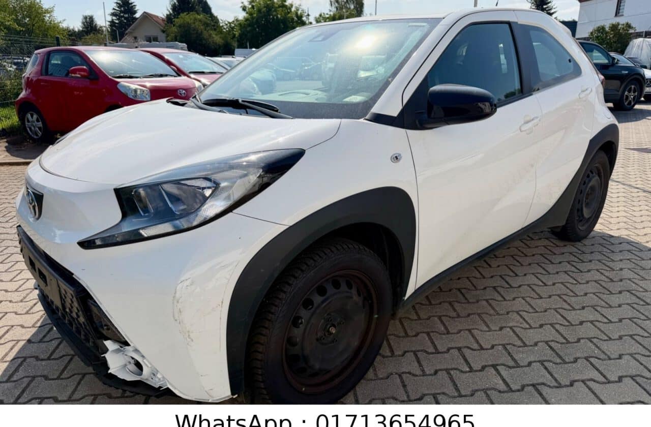 Toyota Aygo X Business Edition